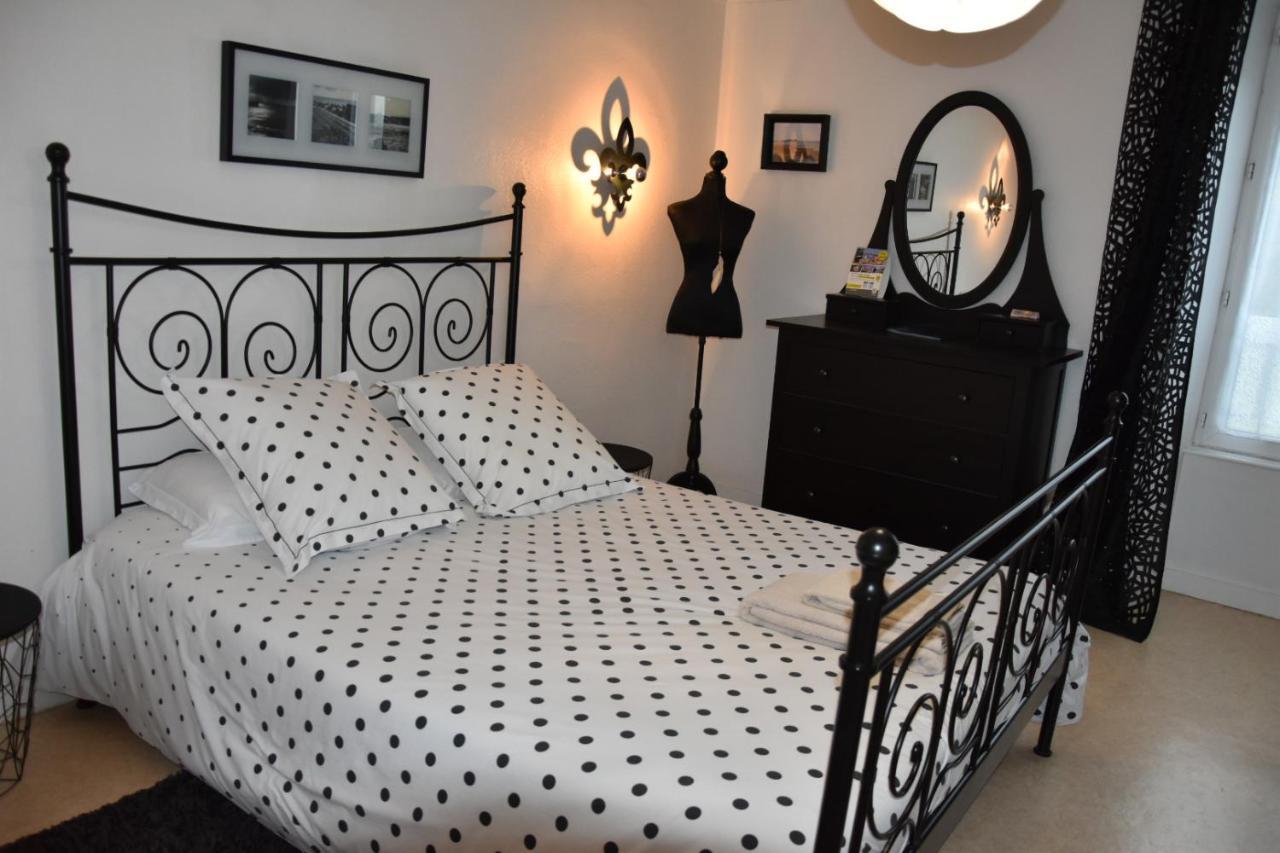Ker-Loen Bed & Breakfast Val-Couesnon Eksteriør bilde