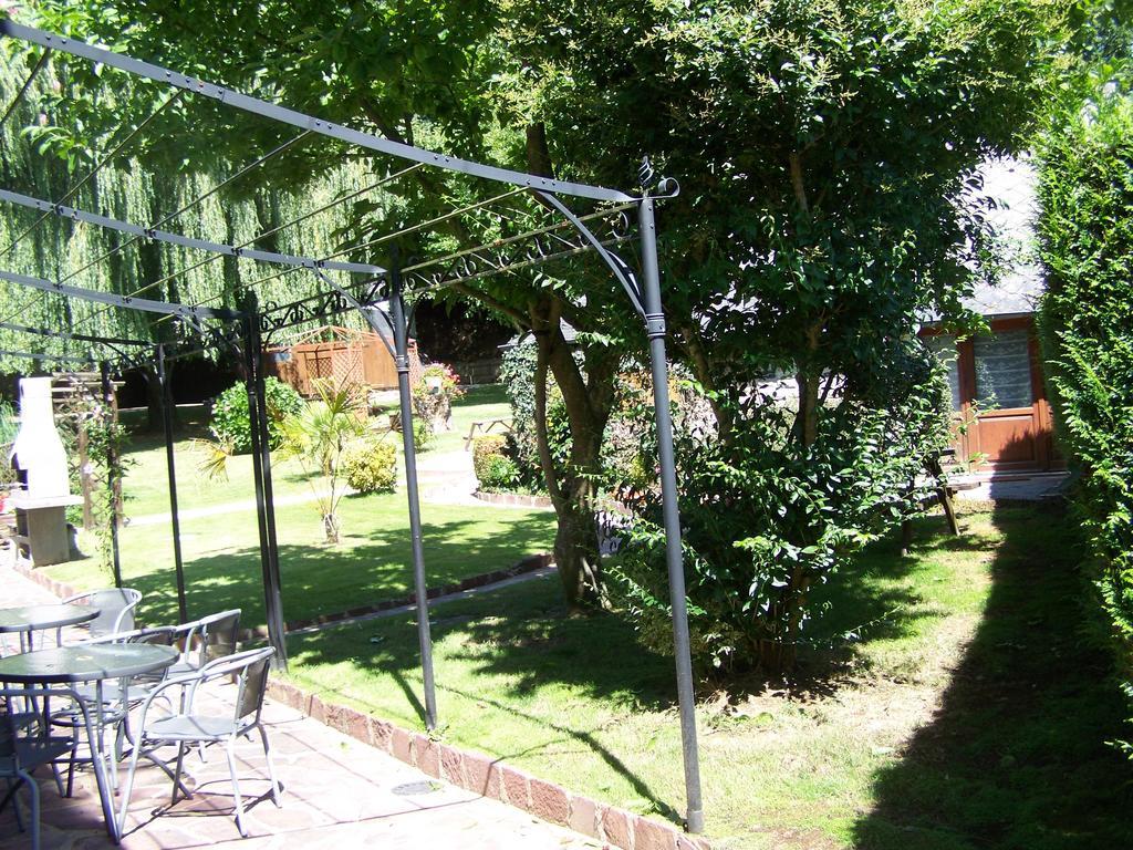 Ker-Loen Bed & Breakfast Val-Couesnon Eksteriør bilde