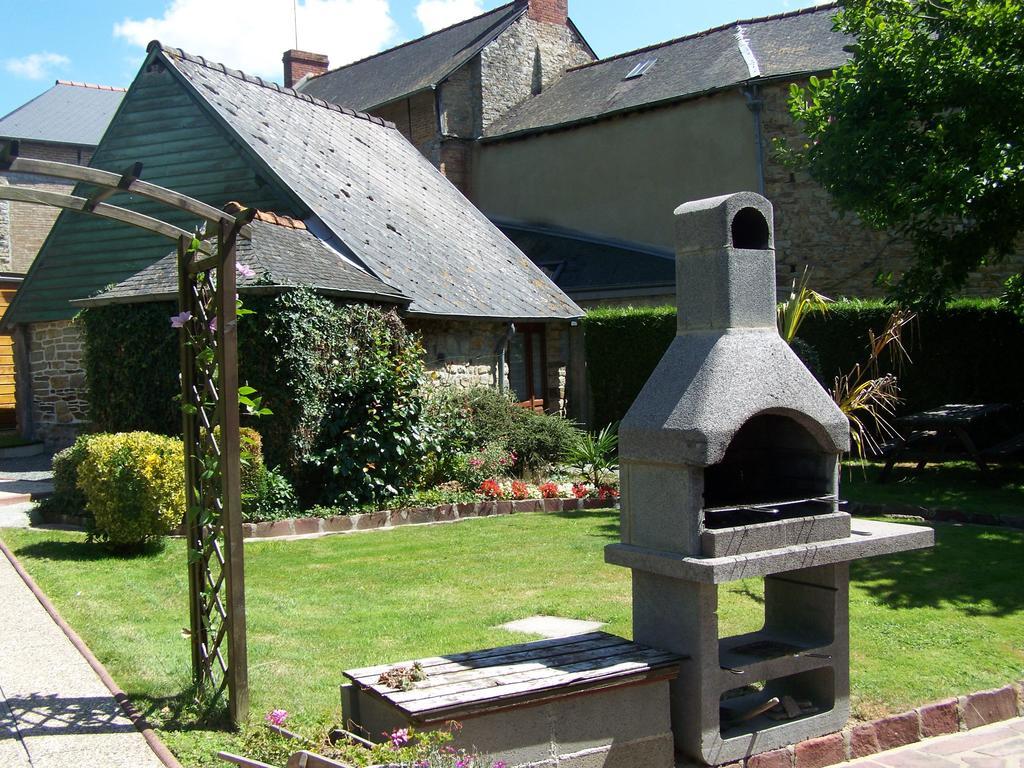 Ker-Loen Bed & Breakfast Val-Couesnon Eksteriør bilde